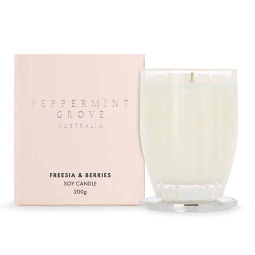 PEPPERMINT GROVE Freesia & Berries Soy Candle 200gm